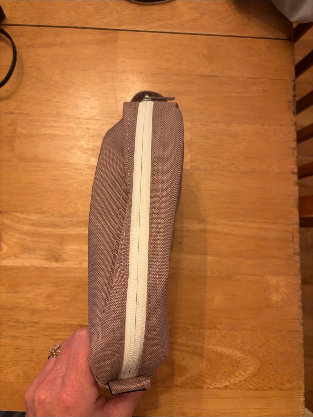 Herschel Toiletry Bag View 2